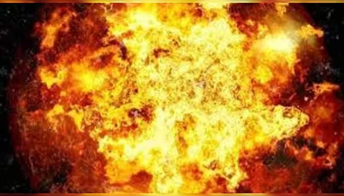 Kochi Explosion: എടയാർ വ്യവസായ മേഖലയിലുണ്ടായ പൊട്ടിത്തെറിയിൽ ഒരു മരണം; 3 പേർക്ക് പരിക്ക്