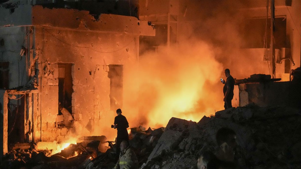 Israel Lebanon War: ലെബനനിൽ വീണ്ടും ഇസ്രായേൽ വ്യോമാക്രമണം; 22 പേർ കൊല്ലപ്പെട്ടു, 117 പേർക്ക് പരിക്ക്! Israel Lebanon War: ലെബനനിൽ വീണ്ടും ഇസ്രായേൽ വ്യോമാക്രമണം; 22 പേർ കൊല്ലപ്പെട്ടു, 117 പേർക്ക് പരിക്ക്!