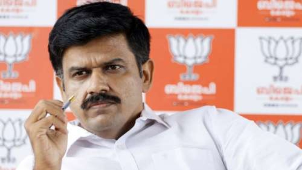Sandeep Warrier: 'അപമാനിക്കപ്പെട്ടിടത്തേക്ക് പോകില്ല'; സി കൃഷ്ണകുമാറിനെതിരെ സന്ദീപ് വാര്യർ, ബിജെപി വിടുമോയെന്നതിലും പ്രതികരണം Sandeep Warrier: 'അപമാനിക്കപ്പെട്ടിടത്തേക്ക് പോകില്ല'; സി കൃഷ്ണകുമാറിനെതിരെ സന്ദീപ് വാര്യർ, ബിജെപി വിടുമോയെന്നതിലും പ്രതികരണം
