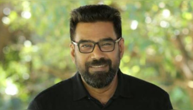 Avarachan And Sons Movie: ലിസ്റ്റിൻ സ്റ്റീഫന്റെ മാജിക് ഫ്രയിംസ് നിർമ്മിക്കുന്ന പുതിയ ചിത്രം; ബിജു മേനോന്റെ 'അവറാച്ചൻ ആൻഡ് സൺസ്' എത്തുന്നു