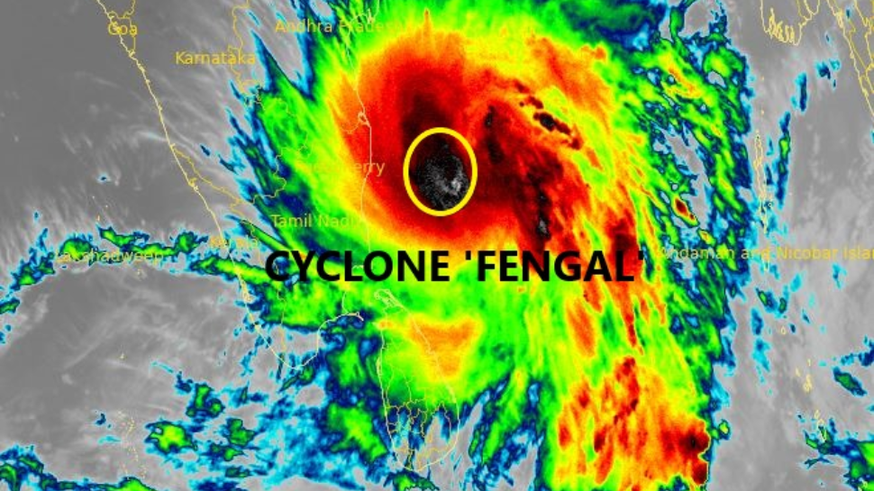 Cyclone Fengal: ഫെയ്ൻജൽ ചുഴലിക്കാറ്റ്; 90 കിലോമീറ്റർ വേഗതയിൽ വീശിയടിക്കാൻ സാധ്യത, തമിഴ്നാട് റെഡ് അലർട്ട് Cyclone Fengal: ഫെയ്ൻജൽ ചുഴലിക്കാറ്റ്; 90 കിലോമീറ്റർ വേഗതയിൽ വീശിയടിക്കാൻ സാധ്യത, തമിഴ്നാട് റെഡ് അലർട്ട്