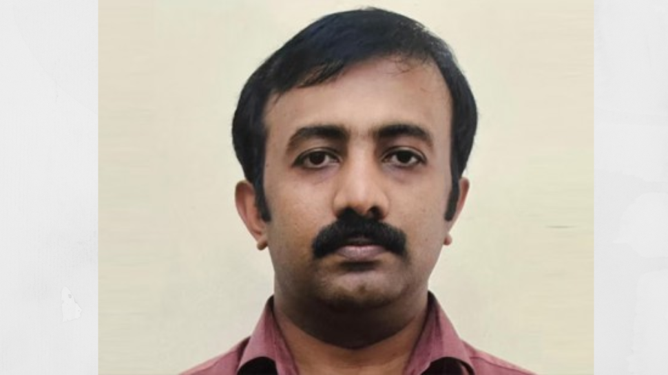POSCO Case:ഭിന്നശേഷിക്കാരിയായ പെൺകുട്ടിയെ പീഡിപ്പിച്ചു; ഫിസിയോതെറാപ്പിസ്റ്റിന് 44 വർഷം കഠിന തടവ് POSCO Case:ഭിന്നശേഷിക്കാരിയായ പെൺകുട്ടിയെ പീഡിപ്പിച്ചു; ഫിസിയോതെറാപ്പിസ്റ്റിന് 44 വർഷം കഠിന തടവ്