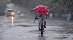 Kerala Rain Update: അതിതീവ്ര മഴ മുന്നറിയിപ്പ്; സംസ്ഥാനത്ത് മൂന്ന് ജില്ലകളിൽ റെഡ് അലർട്ട്, അതീവ ജാ​ഗ്രത