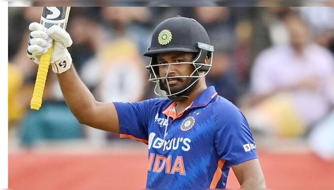 Sanju Samson: വിജയ് ഹസാരെ ട്രോഫിക്കുള്ള കേരള ക്രിക്കറ്റ് ടീമിൽ നിന്ന് സഞ്ജു സാംസണെ ഒഴിവാക്കി; ടീമിനെ സല്‍മാന്‍ നിസാര്‍ നയിക്കും