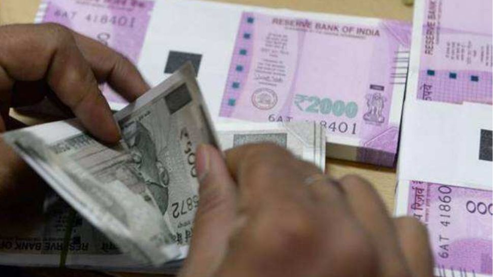 Kerala Welfare Pension Fraud: കുറ്റക്കാരിയല്ലെന്ന് ഉറപ്പുണ്ട്, ക്ഷേമ പെൻഷൻ വേണ്ടെന്ന് അപേക്ഷിച്ചിരുന്നു; പ്രതികരിച്ച് ജീവനക്കാരി Kerala Welfare Pension Fraud: കുറ്റക്കാരിയല്ലെന്ന് ഉറപ്പുണ്ട്, ക്ഷേമ പെൻഷൻ വേണ്ടെന്ന് അപേക്ഷിച്ചിരുന്നു; പ്രതികരിച്ച് ജീവനക്കാരി