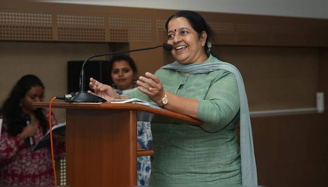 Uma Thomas MLA: ഉമ തോമസിന്റെ ശ്വാസകോശത്തിലെ ചതവുകൾ ഗുരുതരം; വെന്‍റിലേറ്ററിൽ തുടരും