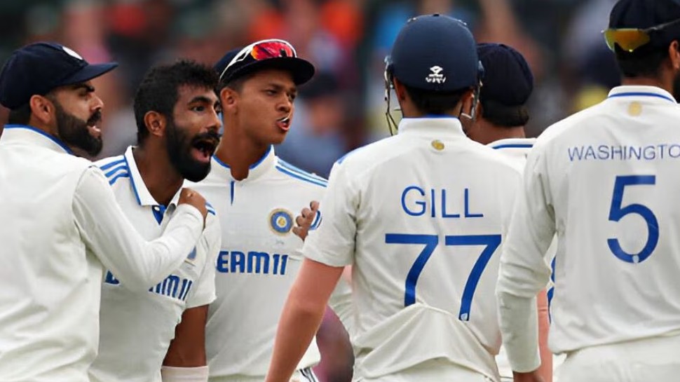 India Vs Australi 5th Test: സ്ഥിരം ചതിക്കുഴിയില് വീണ് കോലി, ഏറുകൊണ്ട് നിലംപരിശായി ഇന്ത്യന് താരങ്ങള്; ബുംറയാണ് താരം! India Vs Australi 5th Test: സ്ഥിരം ചതിക്കുഴിയില് വീണ് കോലി, ഏറുകൊണ്ട് നിലംപരിശായി ഇന്ത്യന് താരങ്ങള്; ബുംറയാണ് താരം!