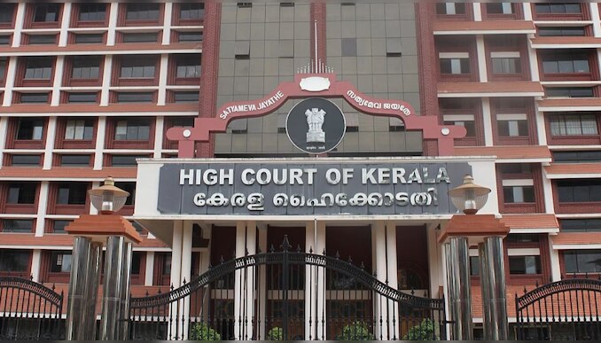 Kerala High Court: വഴിയടച്ച് പാ‍ർട്ടി സമരവും സമ്മേളനവും; എം.വി ​ഗോവിന്ദനും ബിനോയ് വിശ്വവും അടക്കമുള്ള നേതാക്കൾ ഹാജരാകണം 