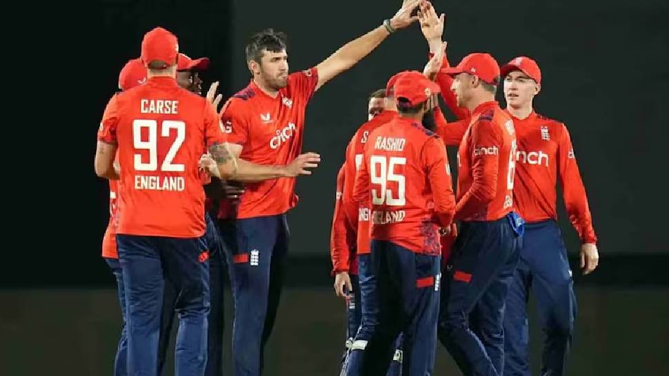 India vs England T20: മൂന്നാം ടി20യില് ഇന്ത്യ വീണു; ഇംഗ്ലണ്ടിന് 26 റണ്സിന്റെ ജയം India vs England T20: മൂന്നാം ടി20യില് ഇന്ത്യ വീണു; ഇംഗ്ലണ്ടിന് 26 റണ്സിന്റെ ജയം