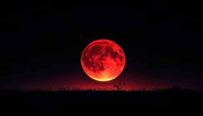Lunar Eclipse 2025: 2025ലെ ആദ്യ ചന്ദ്രഗ്രഹണം; ബ്ലഡ് മൂണ്‍' ഇന്ത്യയില്‍ കാണാനാകുമോ? 
