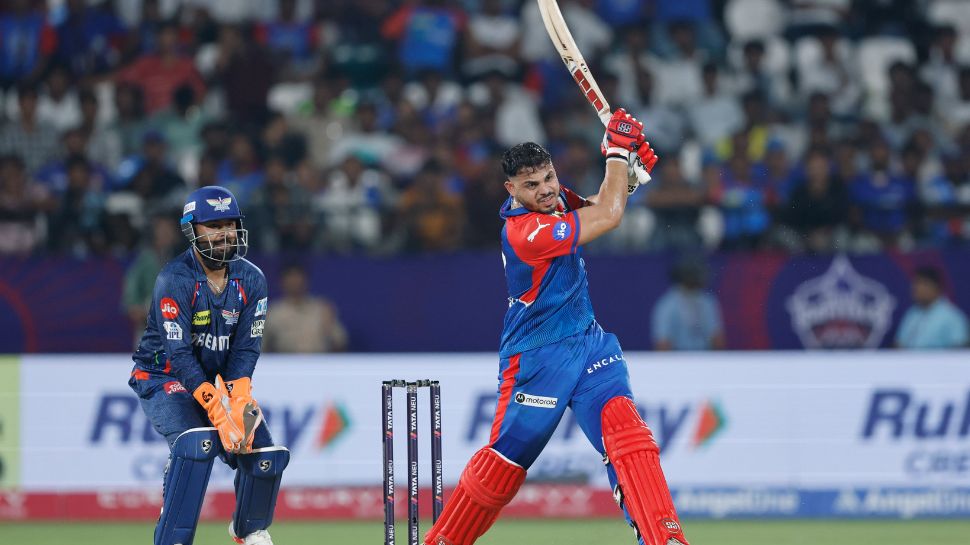 IPL 2025: ഐപിഎൽ: അവസാന ഓവർ വരെ നീണ്ട ത്രില്ലറിൽ ലഖ്നൗവിനെ തകർത്ത് ഡൽഹി IPL 2025: ഐപിഎൽ: അവസാന ഓവർ വരെ നീണ്ട ത്രില്ലറിൽ ലഖ്നൗവിനെ തകർത്ത് ഡൽഹി