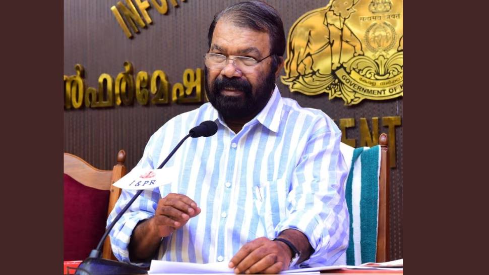 Kerala Education Department: 'ഒന്നാം ക്ലാസ് പ്രവേശനം അടുത്ത് വർഷം മുതൽ ആറ് വയസിലാക്കണം'; വിദ്യാഭ്യാസ മന്ത്രി Kerala Education Department: 'ഒന്നാം ക്ലാസ് പ്രവേശനം അടുത്ത് വർഷം മുതൽ ആറ് വയസിലാക്കണം'; വിദ്യാഭ്യാസ മന്ത്രി