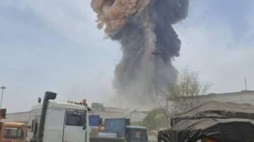 Bandar Abbas Port Blast: ഇറാനിലെ ബന്ദര് അബ്ബാസ് തുറമുഖത്ത് വന് സ്ഫോടനം; 400 പേര്ക്ക് പരിക്ക് Bandar Abbas Port Blast: ഇറാനിലെ ബന്ദര് അബ്ബാസ് തുറമുഖത്ത് വന് സ്ഫോടനം; 400 പേര്ക്ക് പരിക്ക്