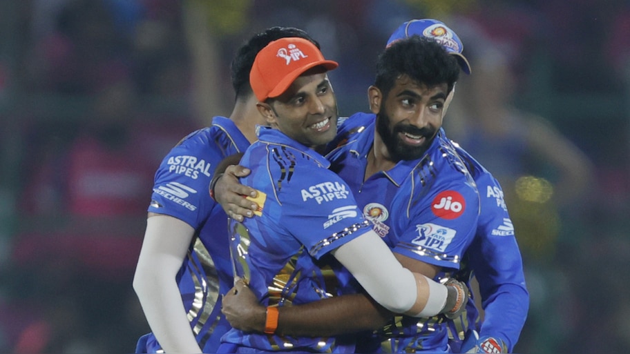 IPL 2025 RR vs MI: മുംബൈ ഇന്ത്യൻസ് നമ്പർ വൺ; രാജസ്ഥാൻ പ്ലേഓഫ് കാണാതെ പുറത്ത്