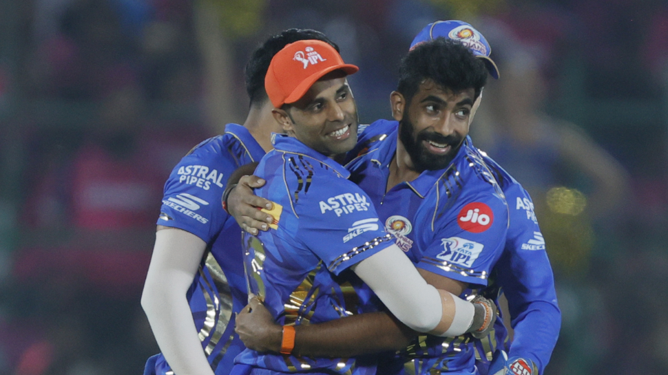 IPL 2025 RR vs MI: മുംബൈ ഇന്ത്യൻസ് നമ്പർ വൺ; രാജസ്ഥാൻ പ്ലേഓഫ് കാണാതെ പുറത്ത് IPL 2025 RR vs MI: മുംബൈ ഇന്ത്യൻസ് നമ്പർ വൺ; രാജസ്ഥാൻ പ്ലേഓഫ് കാണാതെ പുറത്ത്