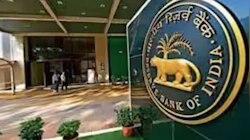 Bank License Cancelled: ഈ 4 ബാങ്കുകളും RBI എന്നെന്നേക്കുമായി പൂട്ടി, നിങ്ങൾക്ക്  അക്കൗണ്ട് ഉണ്ടോ?