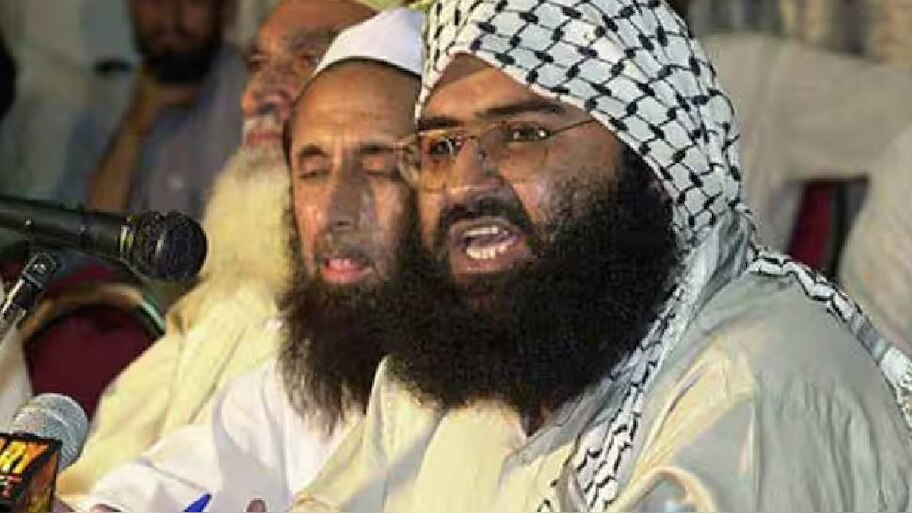 Operation Sindoor Masood Azhar: നെഞ്ച് പൊട്ടി മസൂദ് അസർ... കുടുംബം കൊല്ലപ്പെട്ടത് സ്ഥിരീകരിച്ചു, താനും കൂടി മരിച്ചിരുന്നെങ്കിലെന്ന് പ്രതികരണം