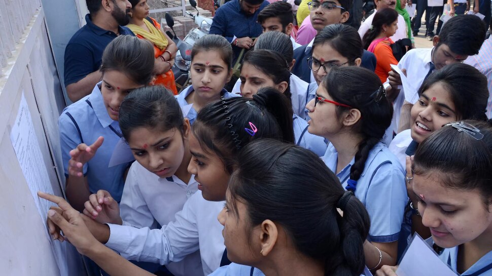 CBSE Results 2025: സിബിഎസ്ഇ ഫലപ്രഖ്യാപനം നാളെയോ? 10, 12 ക്ലാസുകളിലെ ഫലം അറിയാൻ ചെയ്യേണ്ടത്...