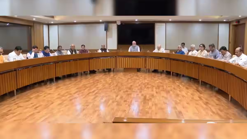 Union Cabinet Meeting: കേന്ദ്രമന്ത്രിസഭാ യോഗം ഇന്ന്; വെടിനിർത്തൽ ധാരണയ്ക്ക് ശേഷമുള്ള ആദ്യ യോഗം Union Cabinet Meeting: കേന്ദ്രമന്ത്രിസഭാ യോഗം ഇന്ന്; വെടിനിർത്തൽ ധാരണയ്ക്ക് ശേഷമുള്ള ആദ്യ യോഗം