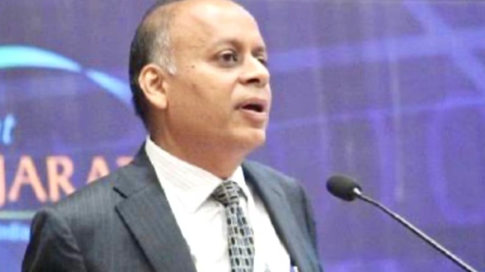 Ajay Kumar UPSC Chairman: അജയ് കുമാർ പുതിയ യുപിഎസ്സി ചെയർമാൻ; നിയമനം രാഷ്ട്രപതി അംഗീകരിച്ചു Ajay Kumar UPSC Chairman: അജയ് കുമാർ പുതിയ യുപിഎസ്സി ചെയർമാൻ; നിയമനം രാഷ്ട്രപതി അംഗീകരിച്ചു