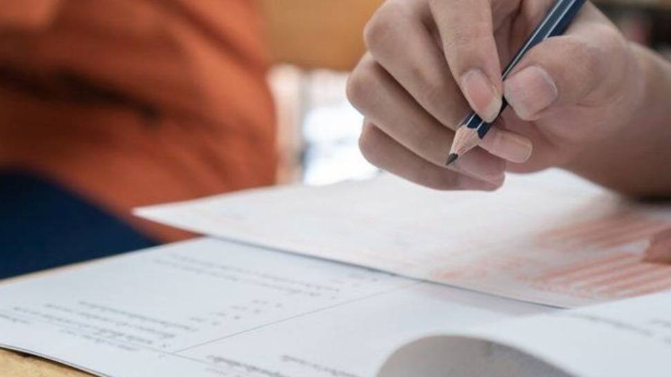 JEE Advanced 2025: ജെഇഇ അഡ്വാൻസ്ഡ് പരീക്ഷയുടെ അഡ്മിറ്റ് കാർഡ് പുറത്ത്; എങ്ങനെ ഡൗൺലോഡ് ചെയ്യാം? JEE Advanced 2025: ജെഇഇ അഡ്വാൻസ്ഡ് പരീക്ഷയുടെ അഡ്മിറ്റ് കാർഡ് പുറത്ത്; എങ്ങനെ ഡൗൺലോഡ് ചെയ്യാം?