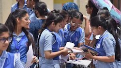 Kerala Plus Two Result 2025: ഹയർ സെക്കൻഡറി പരീക്ഷാഫലം നാളെ; റിസൾട്ട് അറിയാൻ ഈ വെബ്സൈറ്റുകൾ