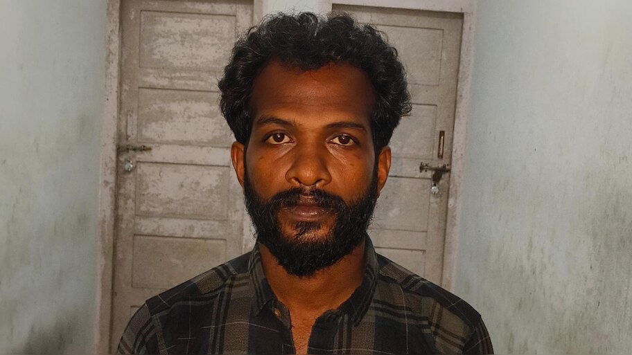 Thiruvananthapuram News: തിരുവനന്തപുരത്ത് പ്രായപൂർത്തിയാകാത്ത പെൺകുട്ടിയെ പീഡനത്തിനിരയാക്കി; അമ്മയുടെ ആൺ സുഹൃത്ത് പിടിയിൽ