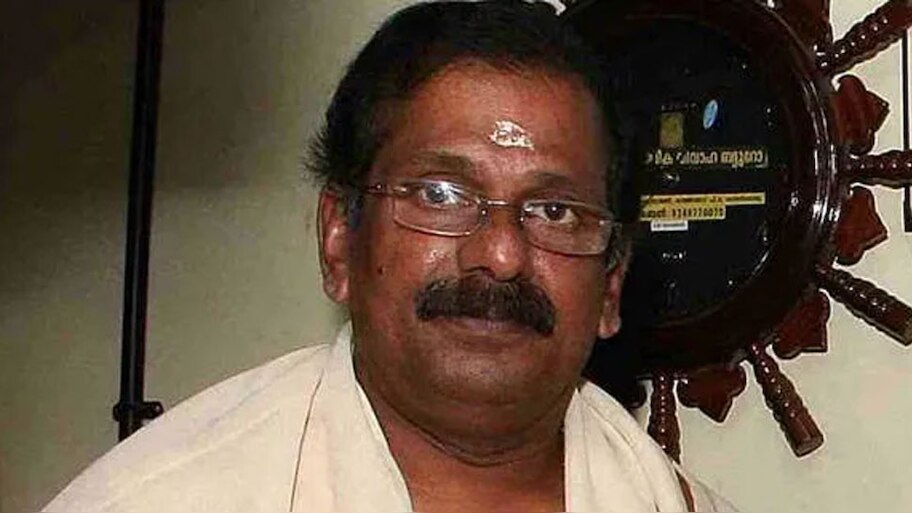 Kavaya Madhavans Father Passed Away: നടി കാവ്യാ മാധവന്റെ പിതാവ് പി മാധവൻ അന്തരിച്ചു