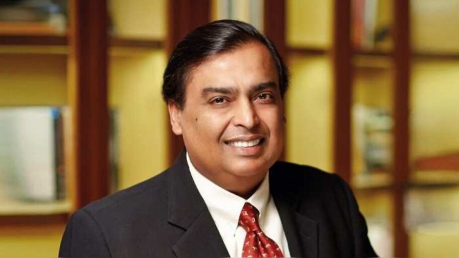 Mukesh Ambani Net Worth: പ്രതിദിന വരുമാനം 160 കോടിക്ക് മുകളിൽ; ഏഷ്യയിലെ അതിസമ്പന്നൻ മുകേഷ് അംബാനിയുടെ ആസ്തി എത്ര? 