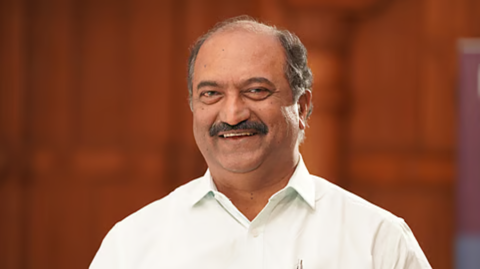 Welfare pension distribution: ജൂണിലെ പെൻഷൻ വിതരണം തുടങ്ങി; കെപിസിസി അധ്യക്ഷന്റെ ആരോപണം അടിസ്ഥാനരഹിതമെന്ന് കെഎൻ ബാലഗോപാൽ Welfare pension distribution: ജൂണിലെ പെൻഷൻ വിതരണം തുടങ്ങി; കെപിസിസി അധ്യക്ഷന്റെ ആരോപണം അടിസ്ഥാനരഹിതമെന്ന് കെഎൻ ബാലഗോപാൽ