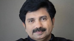 ഉറ്റുനോക്കി രാഷ്ട്രീയ കേരളം; നിലമ്പൂരിൽ വോട്ടെണ്ണൽ തുടങ്ങി, ആദ്യ ലീഡ് ഷൗക്കത്തിന്