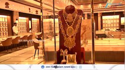 Kerala Gold Rate: സ്വര്‍ണവില കേരളത്തില്‍ വലിയ അളവില്‍ കുറഞ്ഞു ഇനിയും കുറയാൻ സാധ്യത