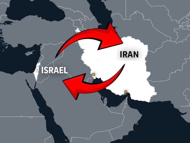 Israel-Iran War: ഇസ്രായേലിനെ ഞെട്ടിച്ച് വീണ്ടും ഇറാന്റെ മിസൈല് ആക്രമണം; 3 മരണം, ട്രംപിന് തിരിച്ചടി? Israel-Iran War: ഇസ്രായേലിനെ ഞെട്ടിച്ച് വീണ്ടും ഇറാന്റെ മിസൈല് ആക്രമണം; 3 മരണം, ട്രംപിന് തിരിച്ചടി?