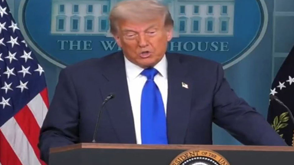 Trump Announces New Tariffs On 14 Nations: വീണ്ടും ട്രംപിന്റെ തീരുവ ഭീഷണി; ജപ്പാനും കൊറിയയ്ക്കും പിന്നാലെ 12 രാജ്യങ്ങൾക്ക് മേൽ ഉയർന്ന തീരുവ Trump Announces New Tariffs On 14 Nations: വീണ്ടും ട്രംപിന്റെ തീരുവ ഭീഷണി; ജപ്പാനും കൊറിയയ്ക്കും പിന്നാലെ 12 രാജ്യങ്ങൾക്ക് മേൽ ഉയർന്ന തീരുവ