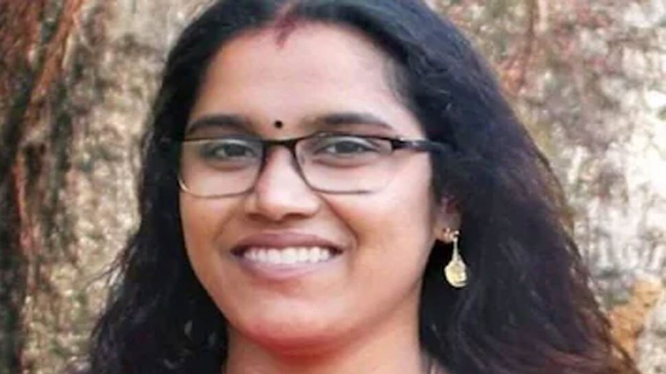 Vineetha Kuttenchdery Death: എഴുത്തുകാരി വിനീത കുട്ടഞ്ചേരി മരിച്ചനിലയിൽ