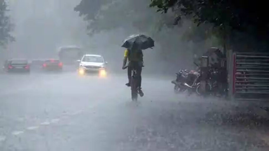 Flood Alert in Kerala: സംസ്ഥാനത്ത് പ്രളയ സാധ്യത മുന്നറിയിപ്പ്; 3 ജില്ലകളിൽ ഓറഞ്ച് അലേർട്ട്
