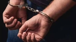 Car Theft Case: വീട്ടമ്മയ്ക്കൊപ്പം കറങ്ങാൻ കാർ മോഷ്ടിച്ചു; 20കാരൻ അറസ്റ്റിൽ