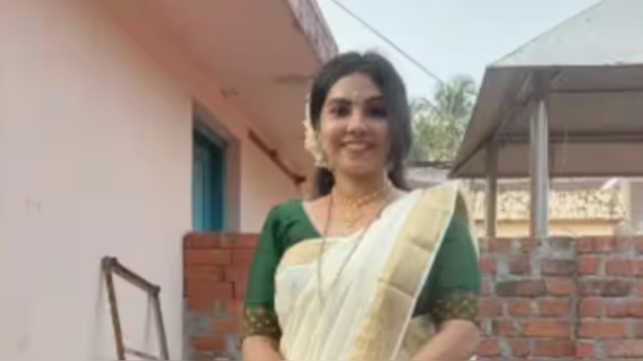 Malayali Girl Found Dead: 'ഭർത്താവ് സ്ഥിരം മദ്യപാനി, സ്ത്രീധനത്തിന്‍റെ പേരിലും പീഡനം'; ഷാർജയിൽ യുവതി മരിച്ച നിലയിൽ, കൊലക്കുറ്റത്തിന് കേസ്