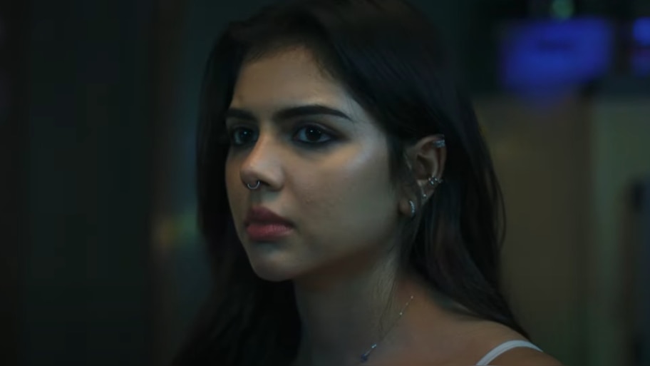 Lokah Chapter 1 Chandra: സൂപ്പര്‍ഹീറോ സിനിമാറ്റിക് യൂണിവേഴ്‌സിലെ ആദ്യചിത്രം; 'ലോക- ചാപ്റ്റര്‍ വണ്‍: ചന്ദ്ര'യുടെ ടീസര്‍ പുറത്തുവിട്ടു