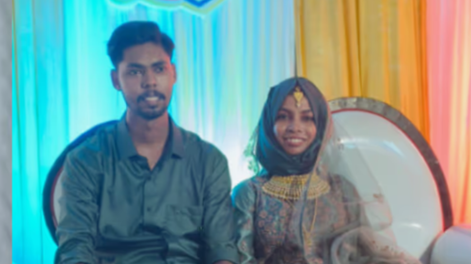 Woman Found Dead: തൃശൂരിൽ ഗർഭിണിയായ യുവതി ഭർതൃവീട്ടിൽ മരിച്ച നിലയിൽ; ഭർത്താവ് കസ്റ്റഡിയിൽ Woman Found Dead: തൃശൂരിൽ ഗർഭിണിയായ യുവതി ഭർതൃവീട്ടിൽ മരിച്ച നിലയിൽ; ഭർത്താവ് കസ്റ്റഡിയിൽ