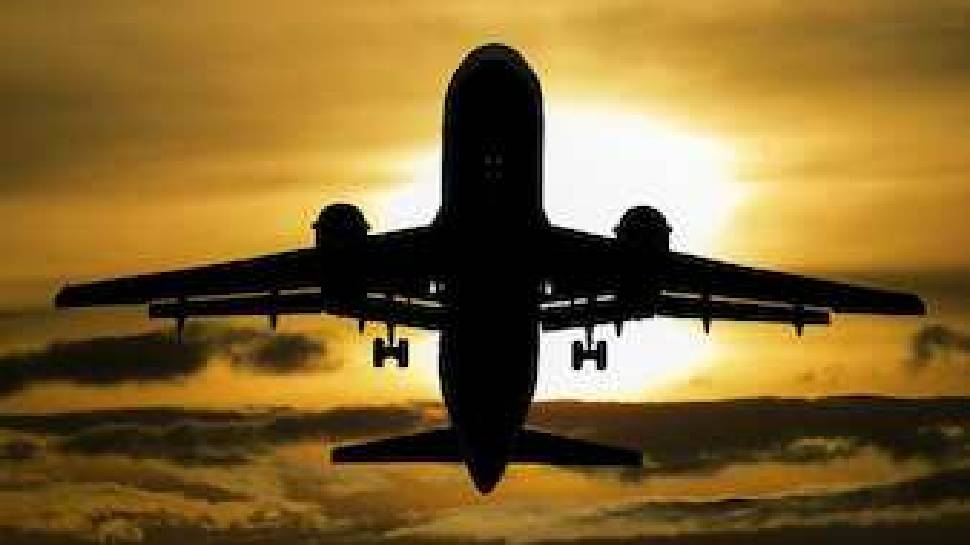 Plane Crash in Canada: കാനഡയിൽ വിമാനാപകടം; മലയാളിയടക്കം രണ്ടു പേർ മരിച്ചു Plane Crash in Canada: കാനഡയിൽ വിമാനാപകടം; മലയാളിയടക്കം രണ്ടു പേർ മരിച്ചു
