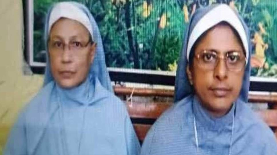 Malayali Nuns Arrest: ഛത്തീസ്ഗഡിൽ അറസ്റ്റ് ചെയ്യപ്പെട്ട കന്യാസ്ത്രീകൾ ഹൈക്കോടതിയിലേക്ക് Malayali Nuns Arrest: ഛത്തീസ്ഗഡിൽ അറസ്റ്റ് ചെയ്യപ്പെട്ട കന്യാസ്ത്രീകൾ ഹൈക്കോടതിയിലേക്ക്