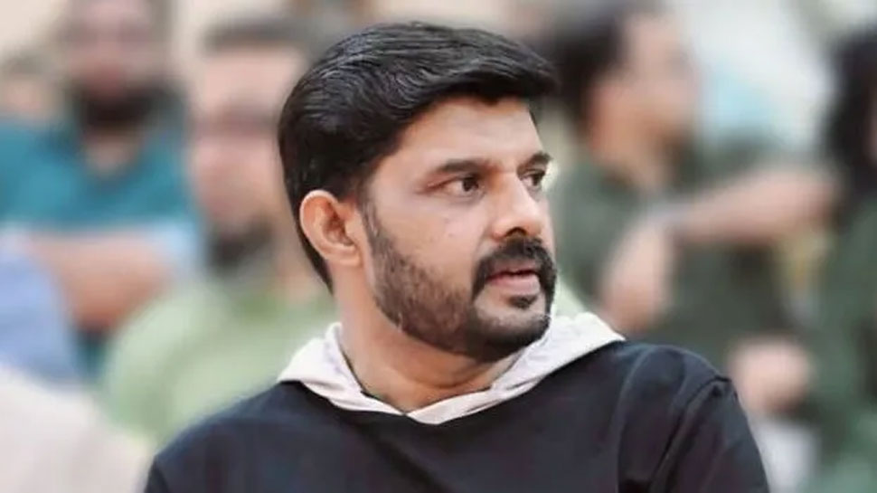 Kalabhavan Navas Passed Away: ചലച്ചിത്ര-മിമിക്രി താരം കലാഭവൻ നവാസ് അന്തരിച്ചു Kalabhavan Navas Passed Away: ചലച്ചിത്ര-മിമിക്രി താരം കലാഭവൻ നവാസ് അന്തരിച്ചു
