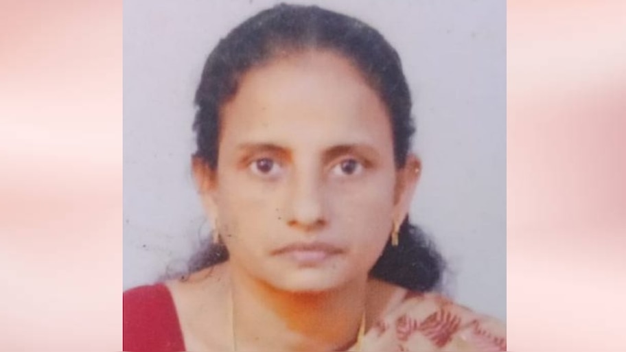 Electric Shock Death: പൊട്ടിവീണ വൈദ്യുതി കമ്പിയിൽ നിന്ന് ഷോക്കേറ്റ് വീട്ടമ്മ മരിച്ചു