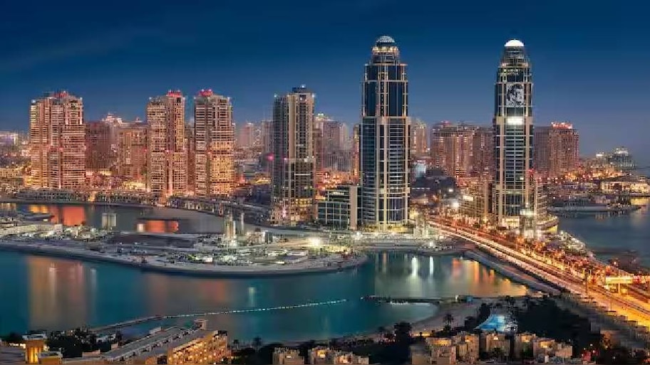 Qatar Kerala Population: കേരളത്തിലെ മൂന്ന് ജില്ലകളുടെ വലിപ്പം, ജനസംഖ്യയില്‍ മൂന്ന് ലക്ഷം മലയാളികൾ, 20 ശതമാനം ഇന്ത്യക്കാര്‍! ഇങ്ങനെയൊരു മുസ്ലീം രാജ്യം