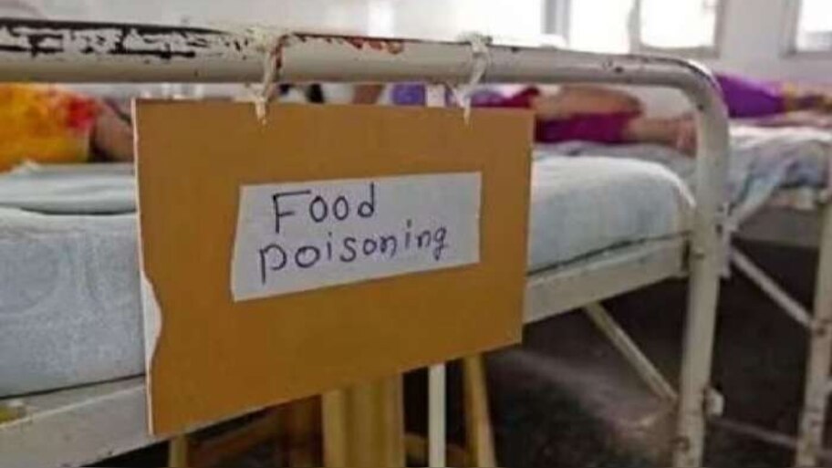 Food Poisoning: മലപ്പുറത്ത് ചിക്കൻ സാൻവിച്ച് കഴിച്ചവർക്ക് ഭക്ഷ്യവിഷബാധ; 35 പേർ ആശുപത്രിയിൽ