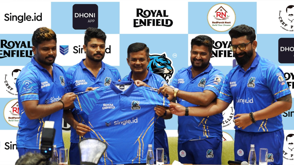 Kochi Blue Tigers: ചേട്ടന്റെ ക്യാപ്റ്റൻസിയിൽ കളിക്കാൻ സഞ്ജു; കൊച്ചി ബ്ലൂ ടൈഗേഴ്സിന്റെ ജേഴ്സിയും വെബ്സൈറ്റും പ്രകാശനം ചെയ്തു Kochi Blue Tigers: ചേട്ടന്റെ ക്യാപ്റ്റൻസിയിൽ കളിക്കാൻ സഞ്ജു; കൊച്ചി ബ്ലൂ ടൈഗേഴ്സിന്റെ ജേഴ്സിയും വെബ്സൈറ്റും പ്രകാശനം ചെയ്തു