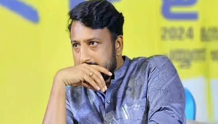 Rahul Mamkootatil Suspended: രാഹുൽ മാങ്കൂട്ടത്തിലിന് പാർട്ടിയിൽ നിന്ന് സസ്പെൻഷൻ Rahul Mamkootatil Suspended: രാഹുൽ മാങ്കൂട്ടത്തിലിന് പാർട്ടിയിൽ നിന്ന് സസ്പെൻഷൻ