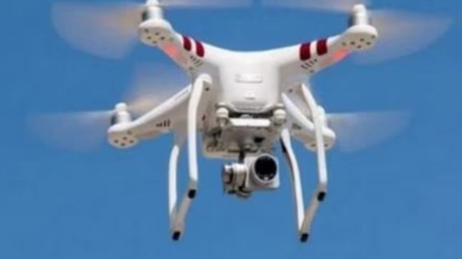 Pak Drones Spotted Near Poonch: ജമ്മുകശ്മീരിൽ നിയന്ത്രണരേഖയോട് ചേർന്ന പ്രദേശങ്ങളിൽ പാക് ഡ്രോണുകൾ