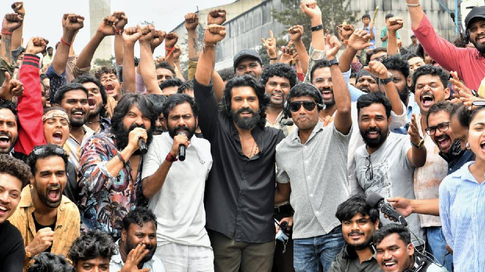 Peddi Movie: രാം ചരണിന്റെ പാൻ ഇന്ത്യൻ ചിത്രം 'പെദ്ധി'; ആയിരത്തിലധികം നർത്തകരുമായി ഗാനചിത്രീകരണം
